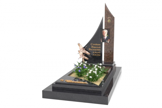 Памятник военному